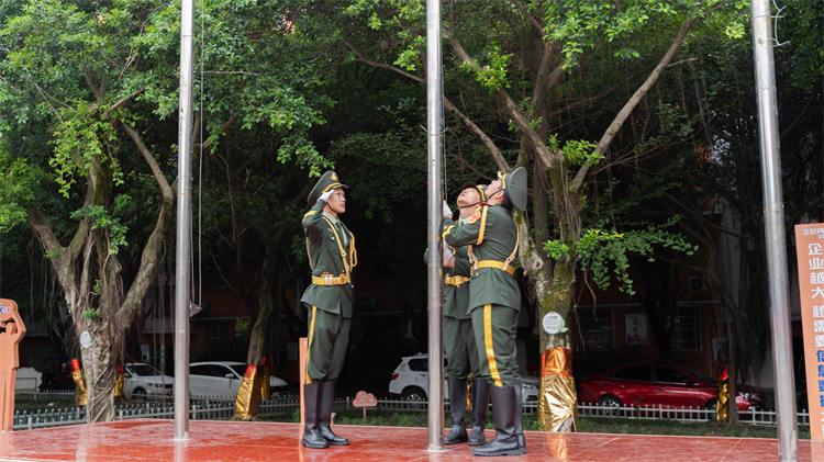 揭秘新華學(xué)子成功的奧秘之——“三教三訓(xùn)”