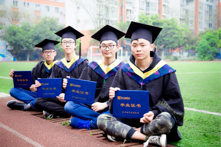 教育部明確！堅(jiān)持普職分流、支持試辦職業(yè)本科！