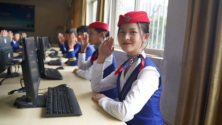 成都新華高級技工學(xué)校升格儀式即啟幕！優(yōu)勢有哪些？