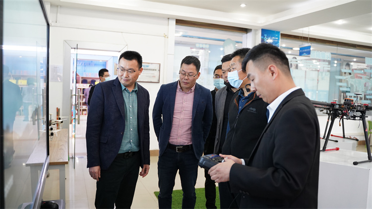 熱烈歡迎智能制造企業(yè)走進成都新華交流學習指導！