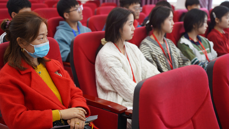 新職教新未來(lái)：新華五一游園會(huì)新鮮出爐！