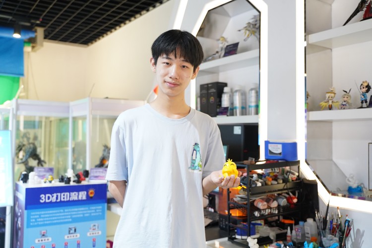 新生故事|遠(yuǎn)赴蓉城，勤奮求學(xué)