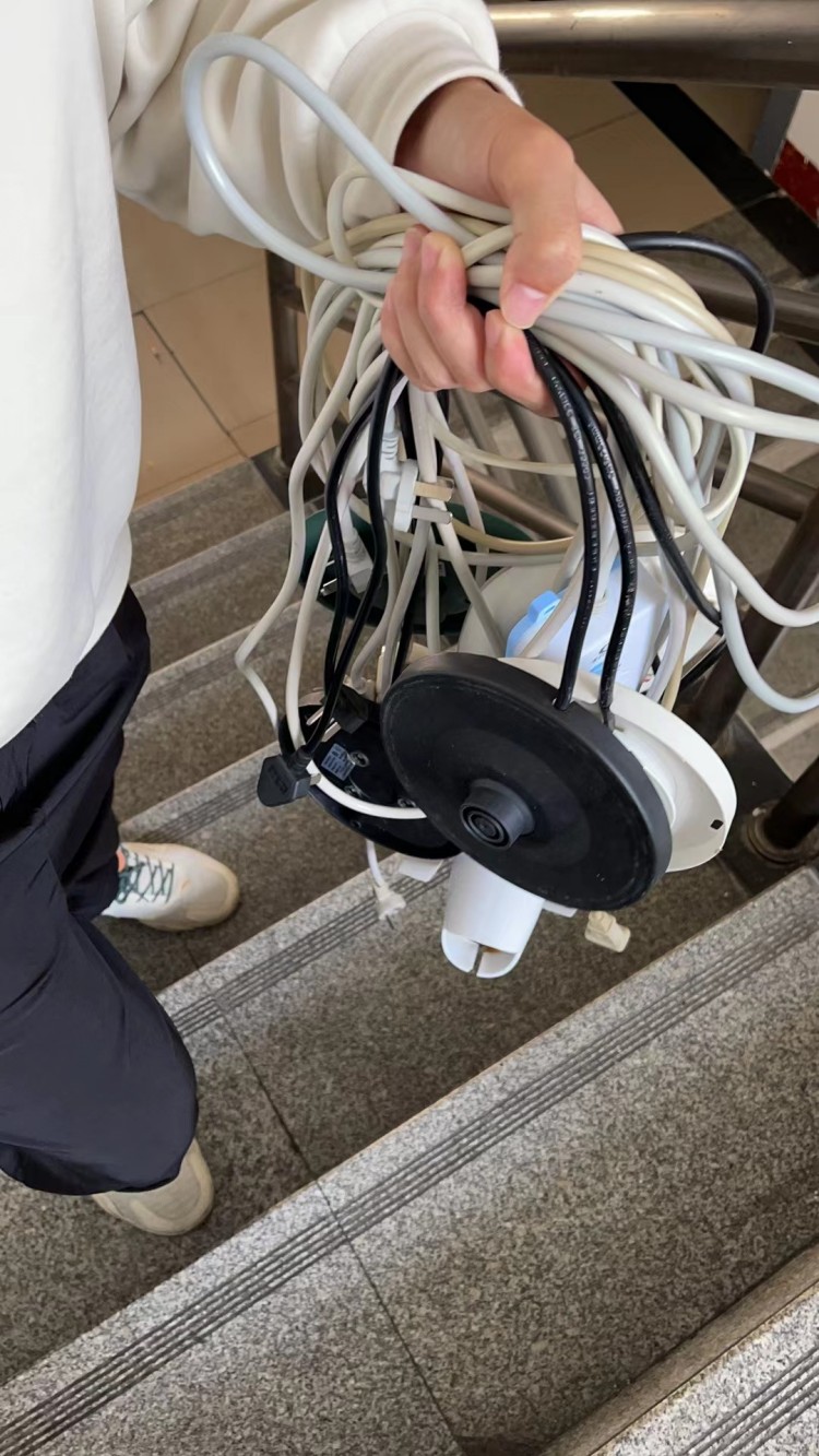 筑牢安全防線，建設(shè)新華校園