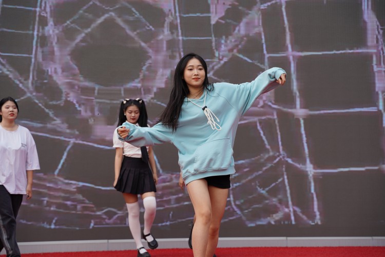 嗨翻全場！新華雙十一活動(dòng)火爆來襲 ！