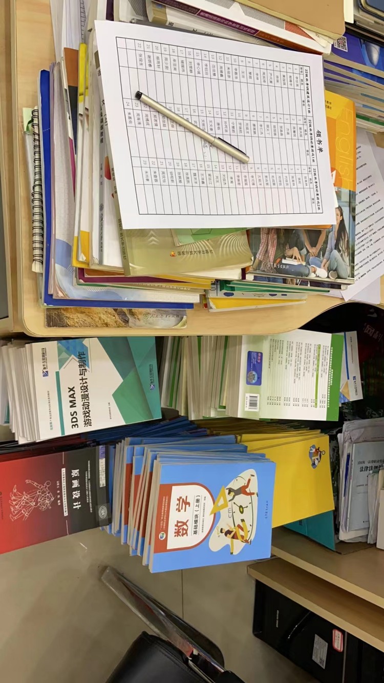 新華90后老師這樣說：不以規(guī)矩，不成方圓