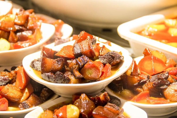 同學(xué)們深夜慎點(diǎn)！“舌尖上的新華”來(lái)啦~