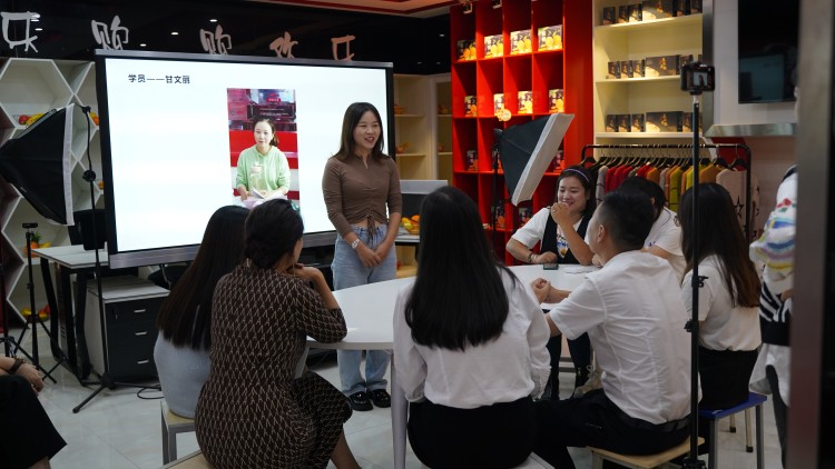 五一試學(xué)營新鮮出爐，好玩好學(xué)只等你來！