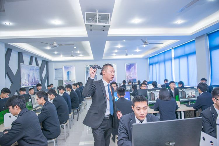 【解讀新華“三查三評(píng)”】教學(xué)管理要重視，以身作則好榜樣