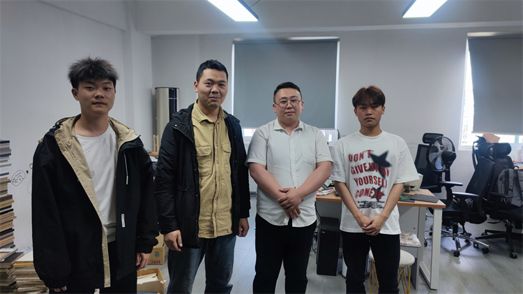 心系學子每一步，就業(yè)回訪送真情