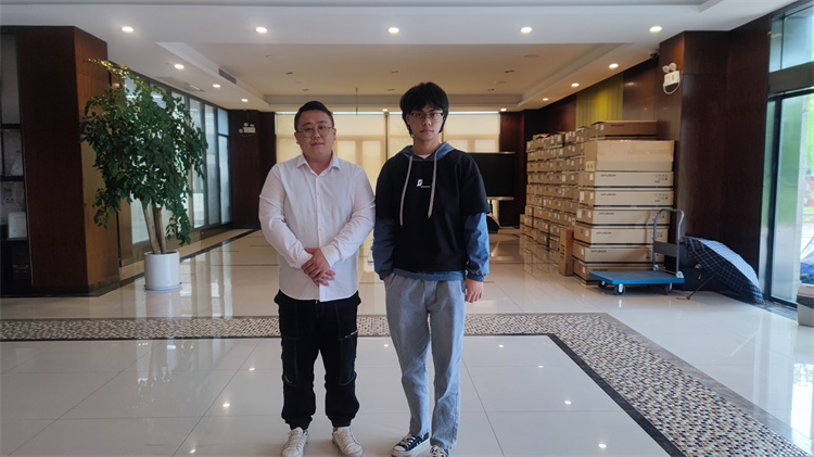 心系學子每一步，就業(yè)回訪送真情