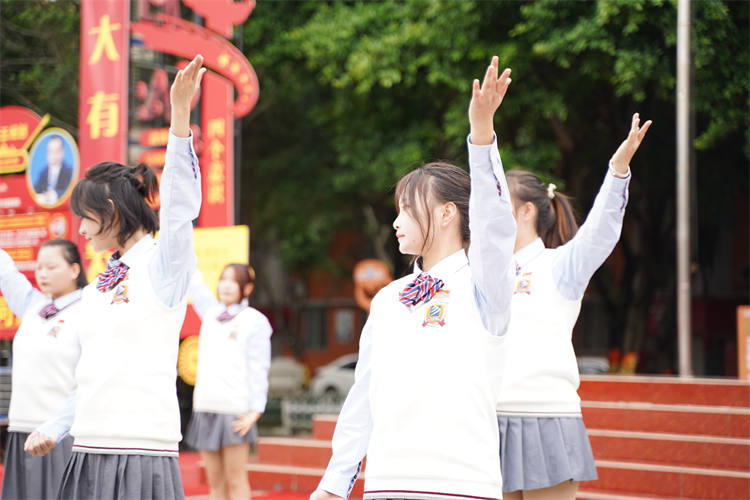 軍訓(xùn)后開學(xué)第一周，一起來看活力滿滿的大家