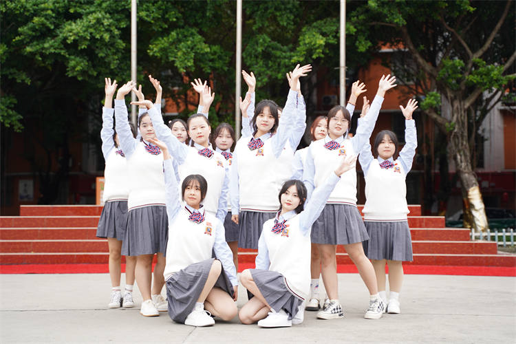 軍訓(xùn)后開學(xué)第一周，一起來看活力滿滿的大家