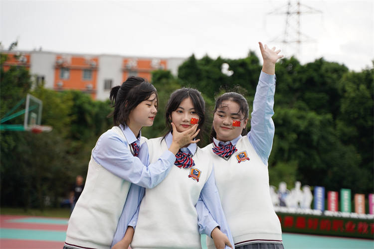 軍訓(xùn)后開學(xué)第一周，一起來看活力滿滿的大家