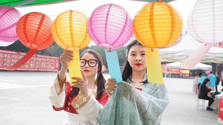 猜燈謎、游園會、舞獅…成都新華邀你來歡度元宵