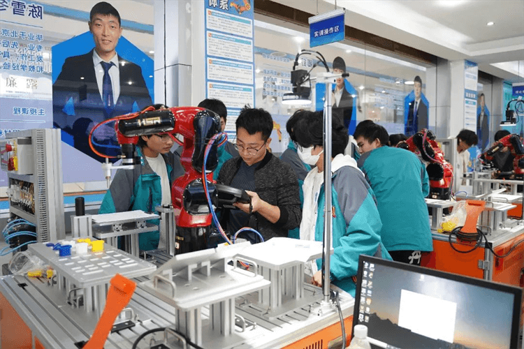 2024年春季學(xué)籍補(bǔ)錄已經(jīng)開始，抓住最后的機(jī)會(huì)