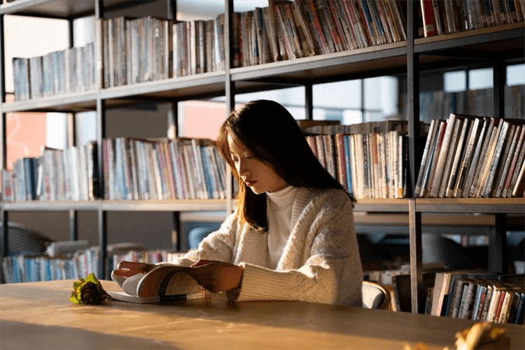 2024年成都新華秋季預科班火熱開啟！