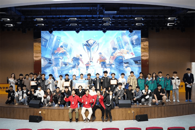 2024年成都新華秋季預科班火熱開啟！