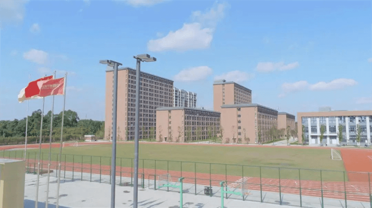 成都新華2024年夏秋季預(yù)科班常見(jiàn)問(wèn)題解答