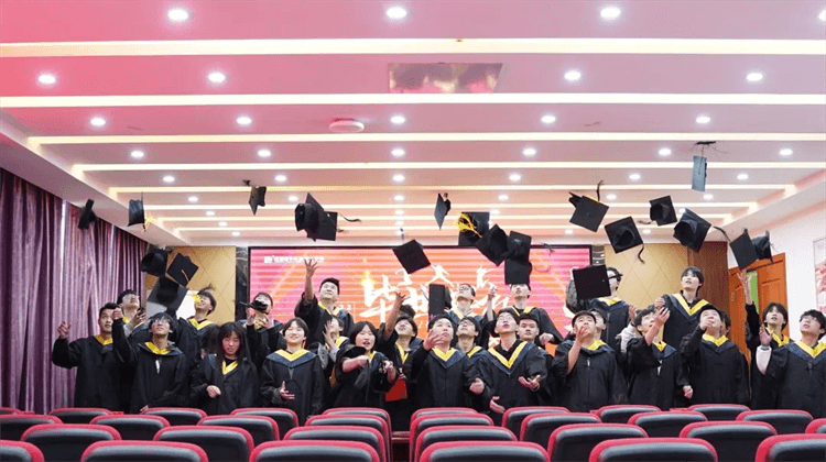 成都新華2024年夏秋季預(yù)科班常見(jiàn)問(wèn)題解答