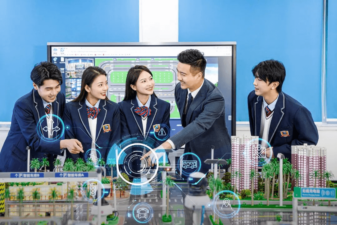 成都新華高級技工學(xué)校2024年夏秋季招生簡章