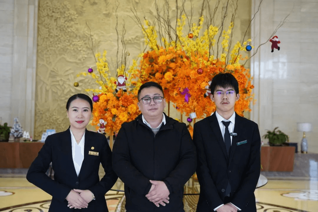 明晰職業(yè)規(guī)劃：酒店行業(yè)大咖走進成都新華