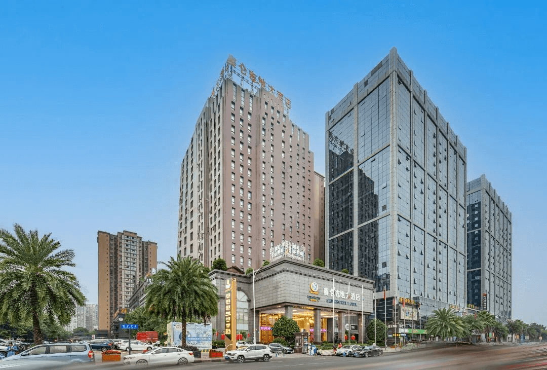 明晰職業(yè)規(guī)劃：酒店行業(yè)大咖走進成都新華